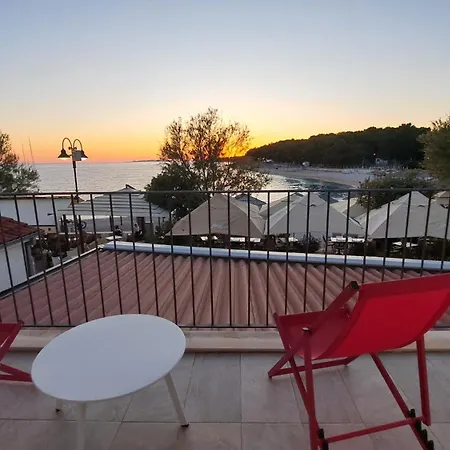 Adiomare Apartment Primosten