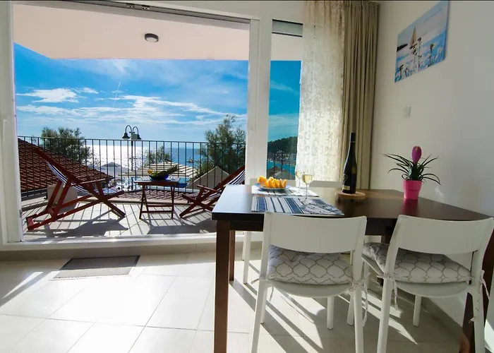 Adiomare Apartment *